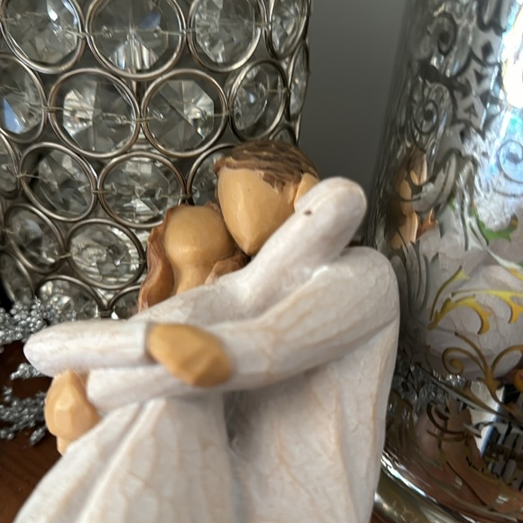 Willow Tree Together - Picture 9 of 9